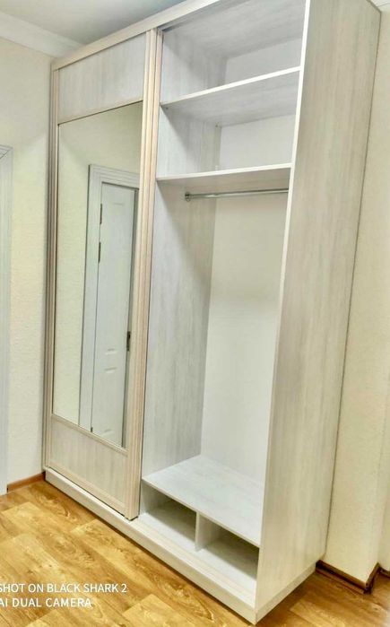 Кухни и шкафы на заказ