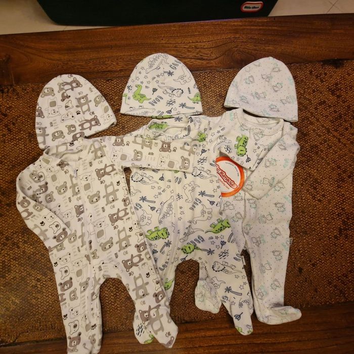 Комплект ромпери за новородено размер 48см