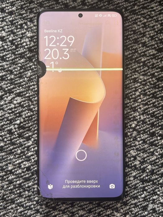 СРОЧНО Xiaomi 12 Pro (разбит экран, работает)