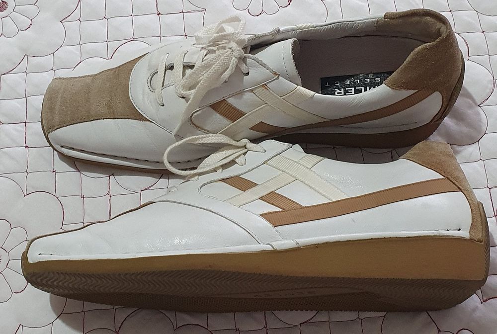 Vând pantofi sport damă mărimea 41