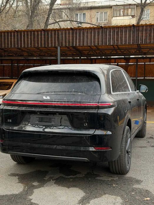 Li L7 2025 года.