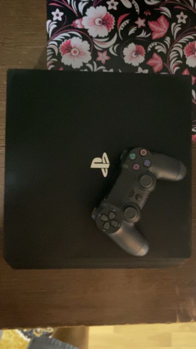 Vand Ps4 Pro 500gb
