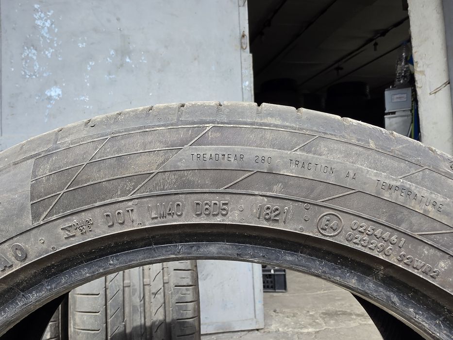 4 бр. летни гуми 225/50/17 Continental AO DOT 2x1821 2x0919 4-5 mm
