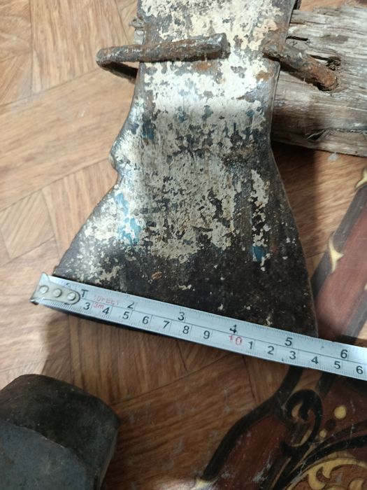 Продаеться топоры СССР. Времён