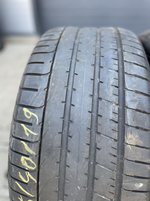 2x 275 40 19 Pirelli Pzero RUNFLAT (*)