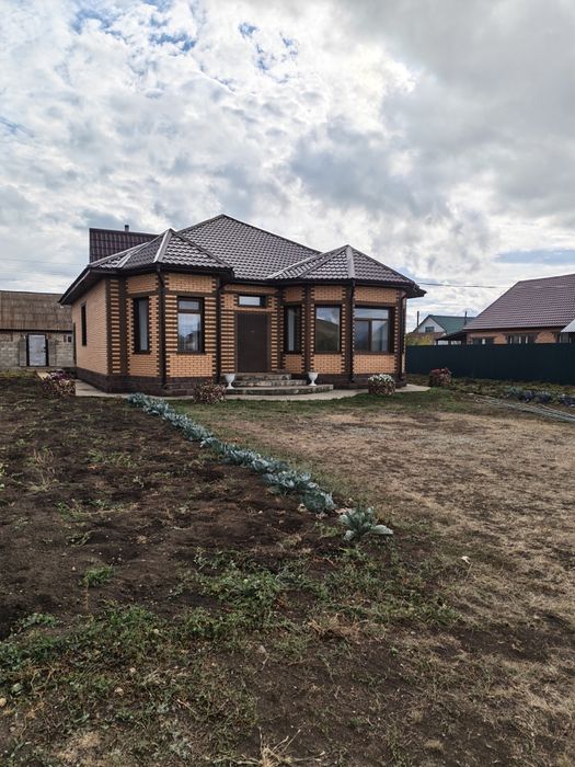 Продам дом в с. Садовое