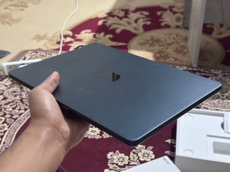 Macbook air13 m3 2024