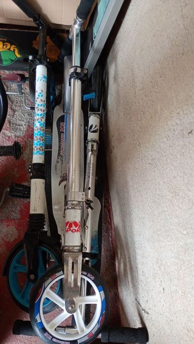 Trotinete și bicicletă pentru copii sau adulți