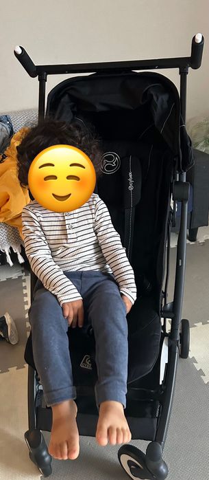 Cybex коляска, легкая, можно брать на борт самолета