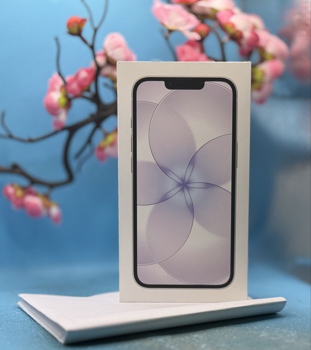 НОВ!!! Apple iPhone 17e, 256 GB, 5G, White + подарък адаптер Apple