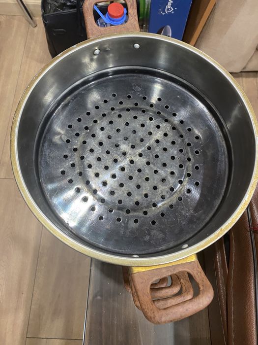 Продам мантоварку небольшую