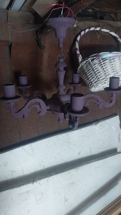 Продам люстру крашенную