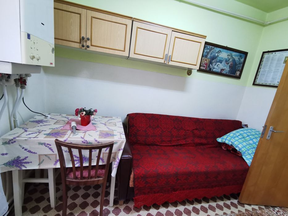 Vând apartament două camere