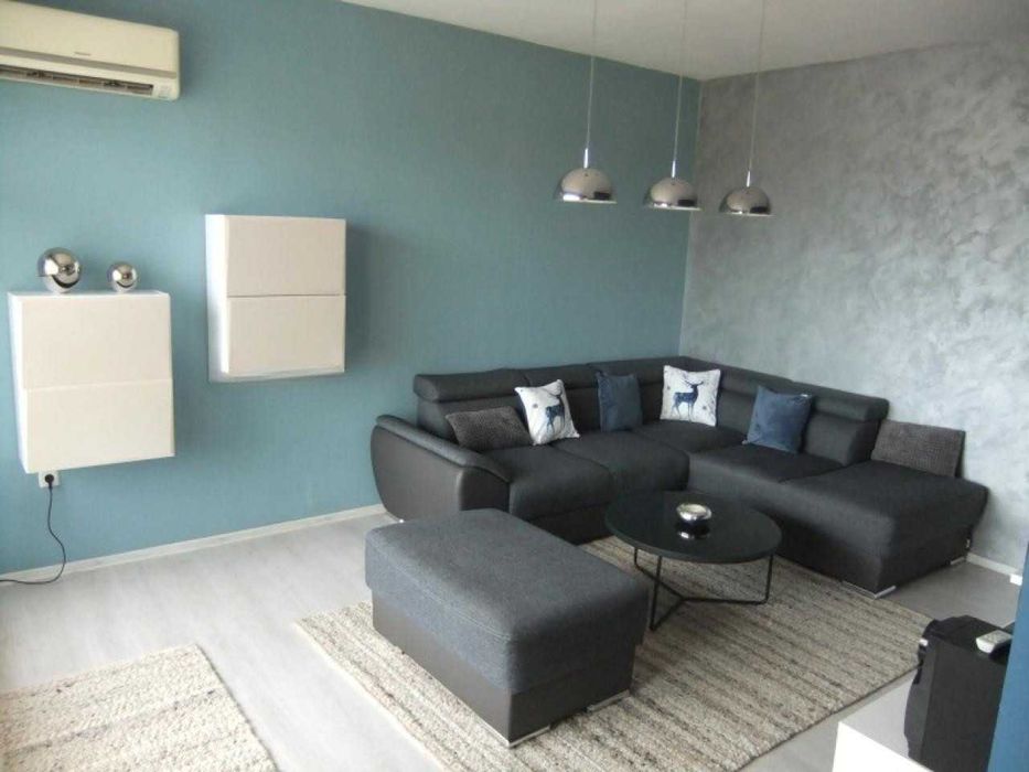 Тристаен апартамент в Каменица2