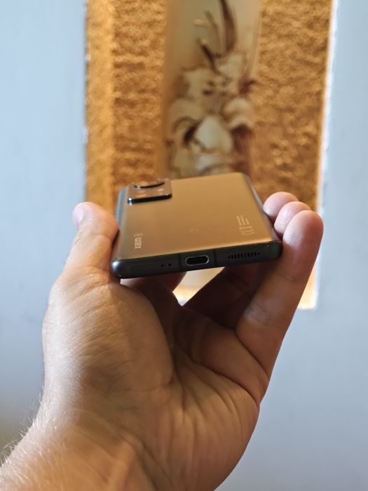 Xiaomi 12 8/256 gb