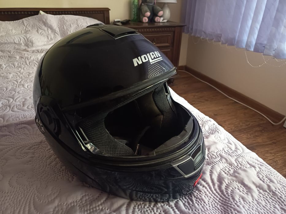 Каска Nolan S размер