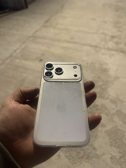 Iphone 17 pro (xr)