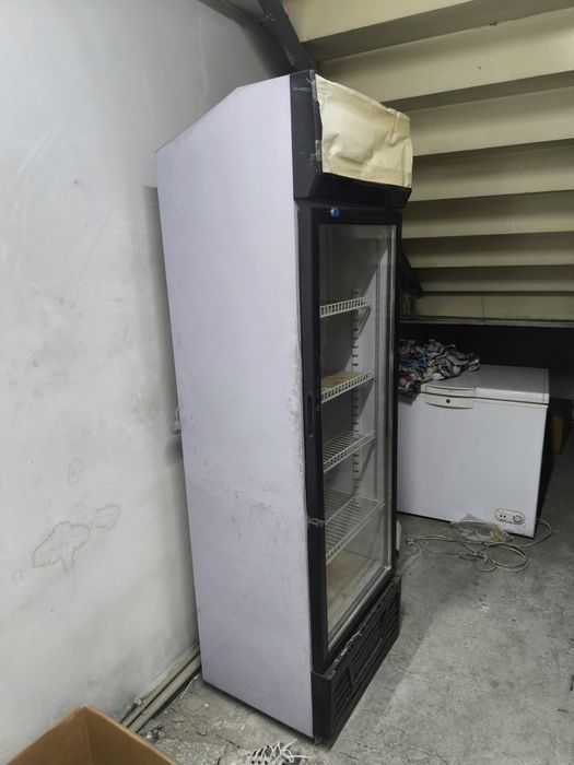 Продам срочно холодильник морозильник