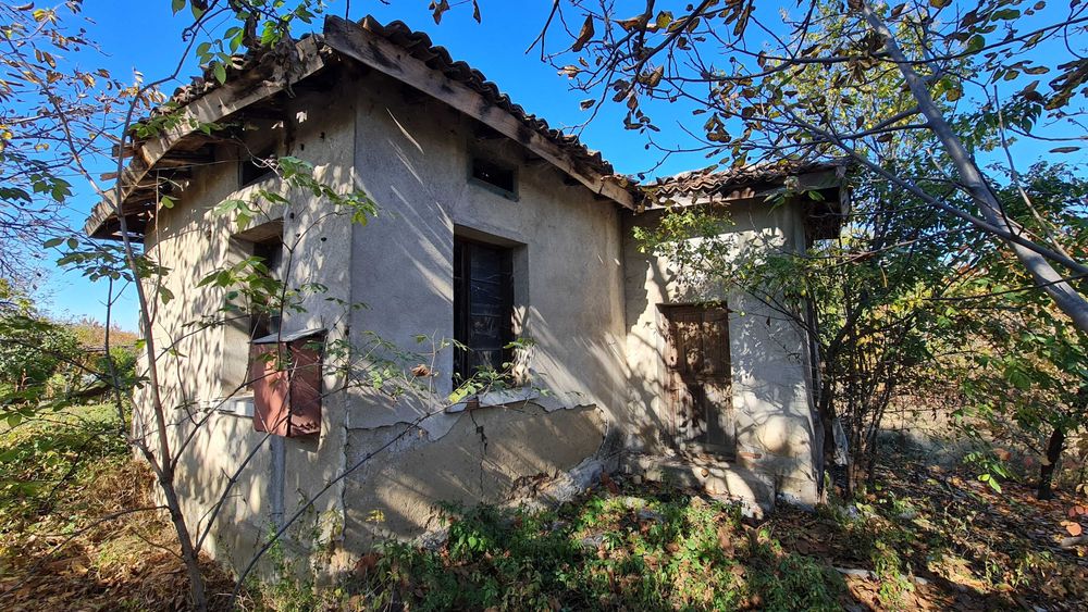 Продава се Къща в с. Злокучене, Област Пазарджик - 80 кв.м за 313 €/кв.м - Снимка #2