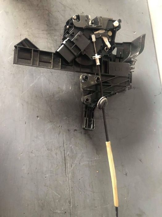 broasca usa stanga spate ford focus 2