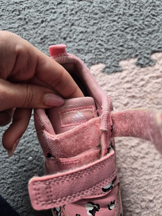 Детски маратонки Мини Маус adidas 25