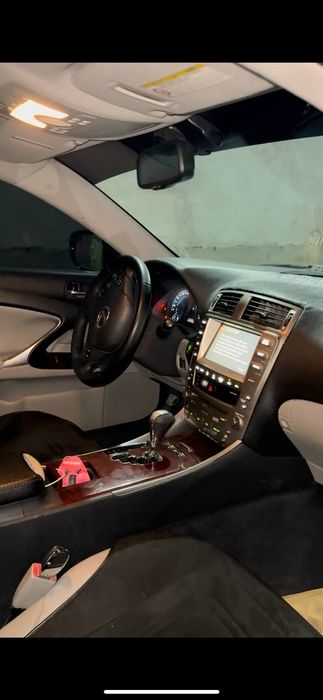 Срочно лексус is300