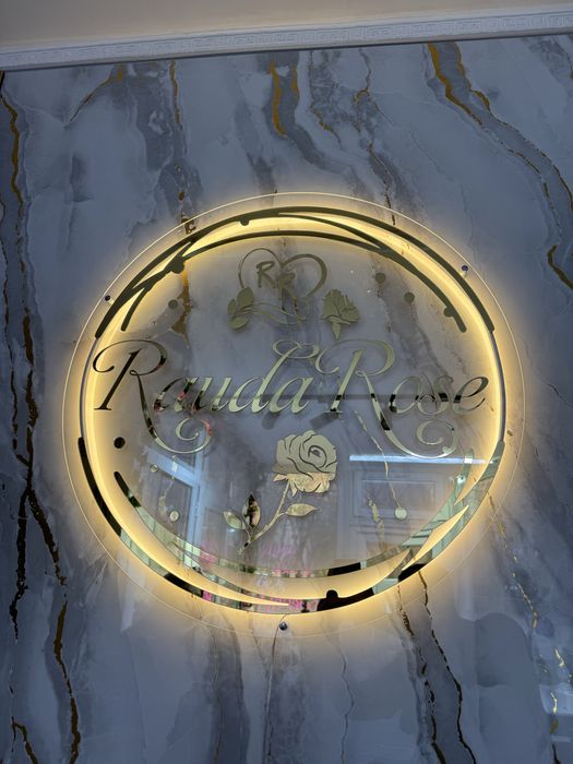 Неоновая Вывеска РЕКЛАМА