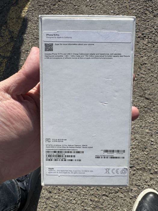 iPhone 15pro 256gb