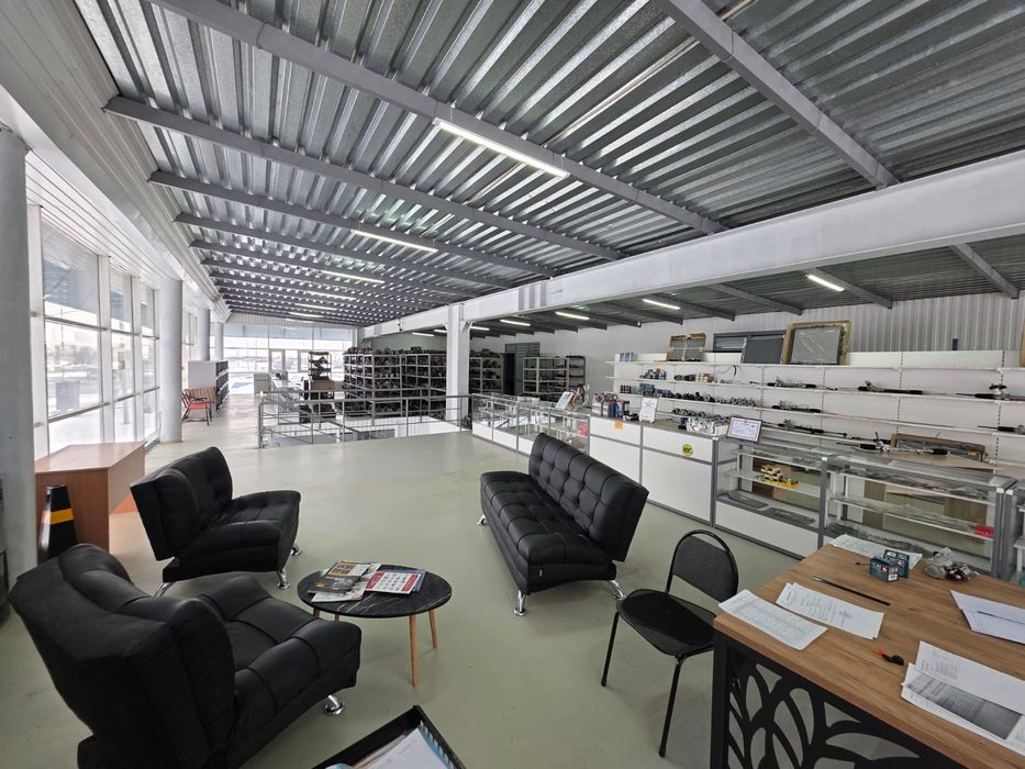 Сдам в аренду помещение 460 м2 ..