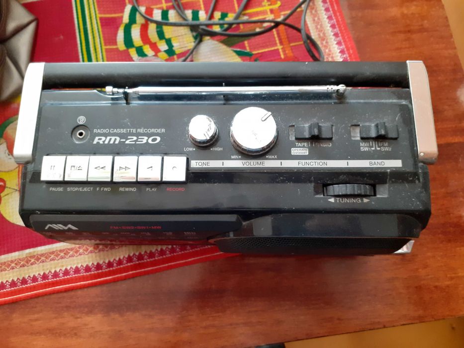 Радиоприемник AIWA