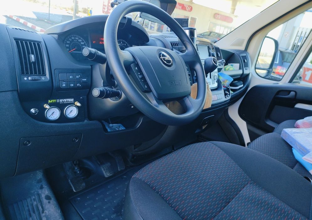 8 палетен Opel Movano