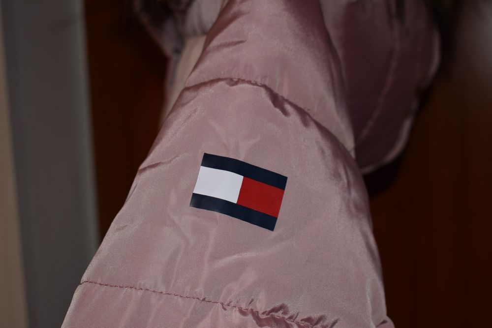 Дамско зимно яке Tommy Hilfiger