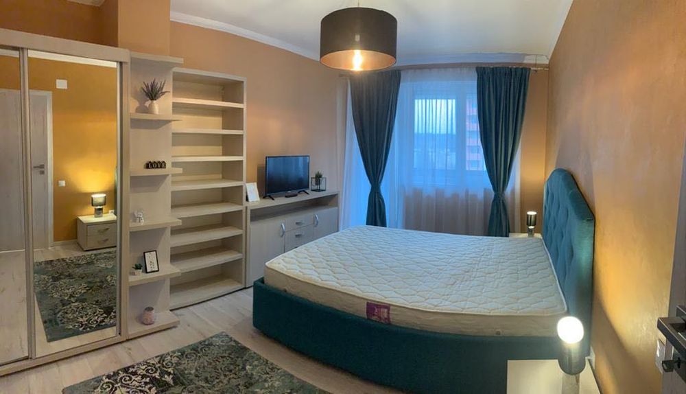 Proprietar închiriez Apartament cu 3 cam zona PLATINIA/USAMV (LANGA BIG BELY)