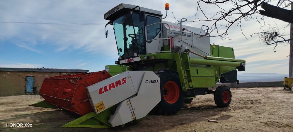 Claas dominator130 sotiladi!