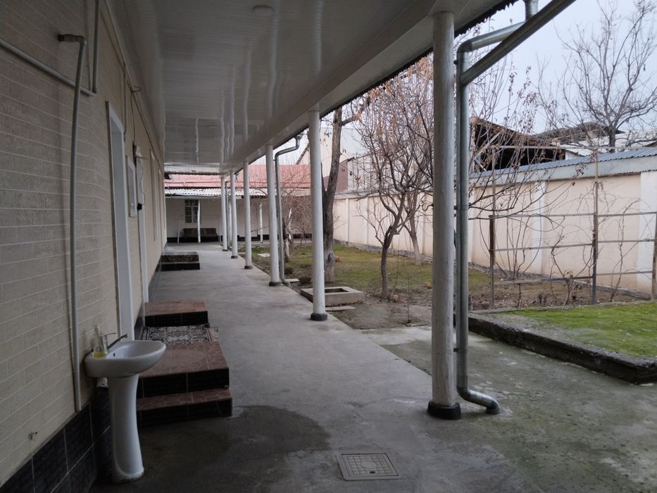 Uy Sotiladi ! ! ! 8 sotix