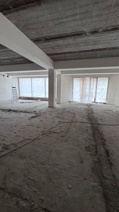 Продается коммерческая недвижимость на Лабзаке (круг Абая).