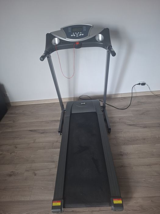 Bandă de alergare si mers