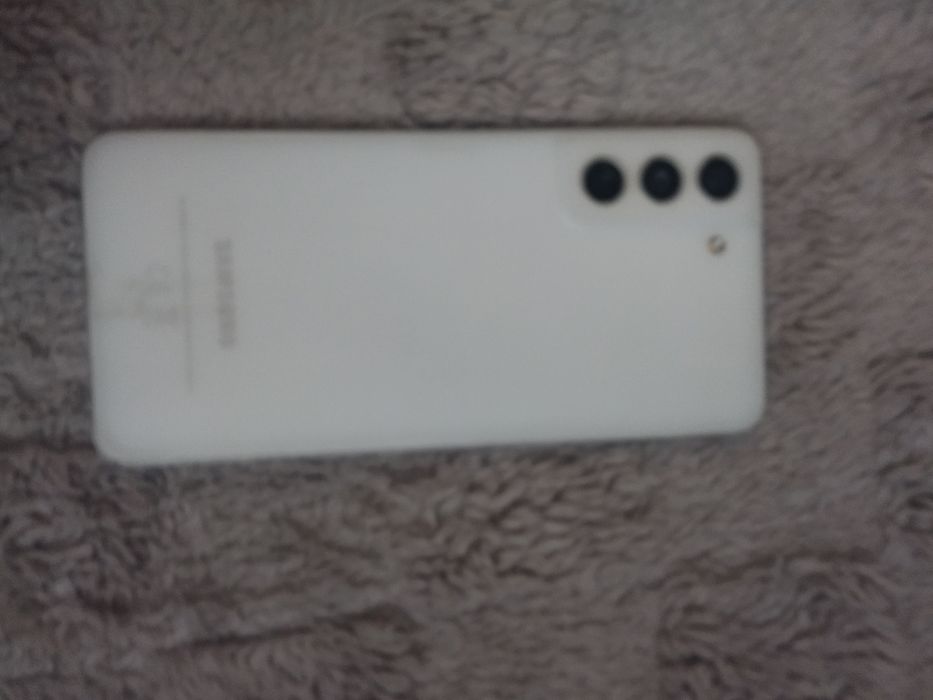 Здравствуйте Обменяю Samsung s 21 fe