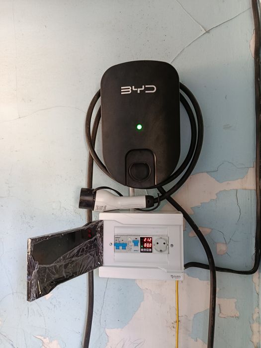 Установка зарядное устройство для Электромобилей.
7квт зарядка установ