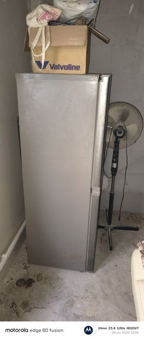 Vând frigider in stare buna.