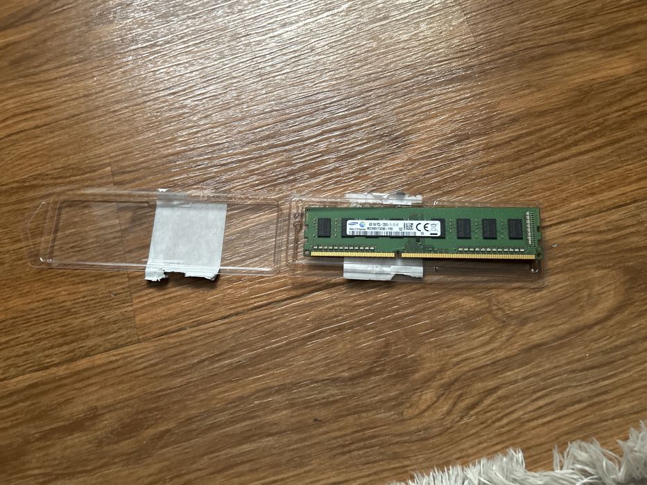Ddr3 4gb продаю новая