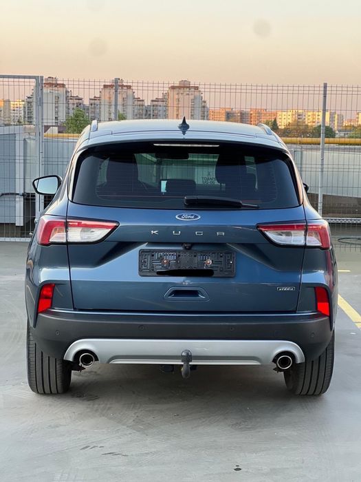 FORD Kuga 2022 — imagine 4