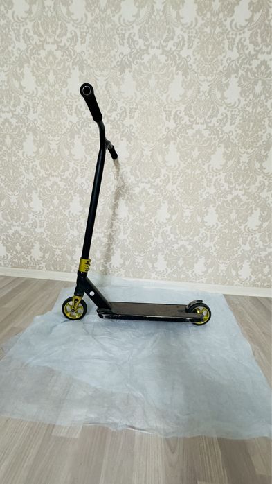 Продам трюковой самокат