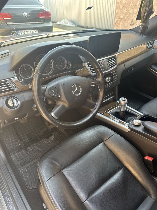 Vând Mercedes E klasse E200 CDi