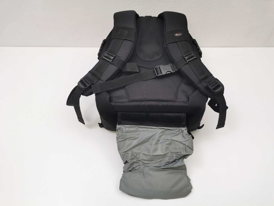 Lowepro CompuTrekker AW професионална раница за фотоапарати с обективи, лаптоп и статив