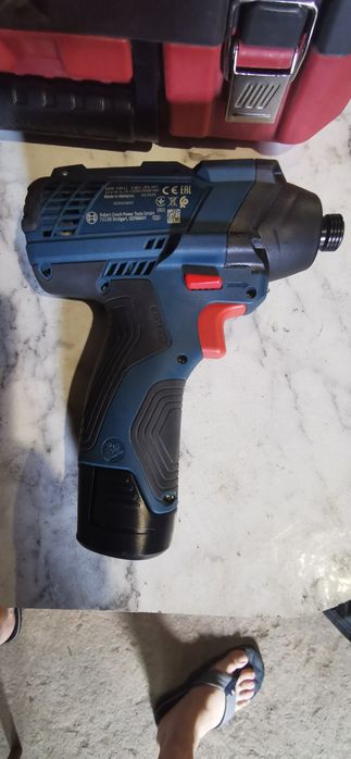 Bosch гайковерт  gdr 120 li solo