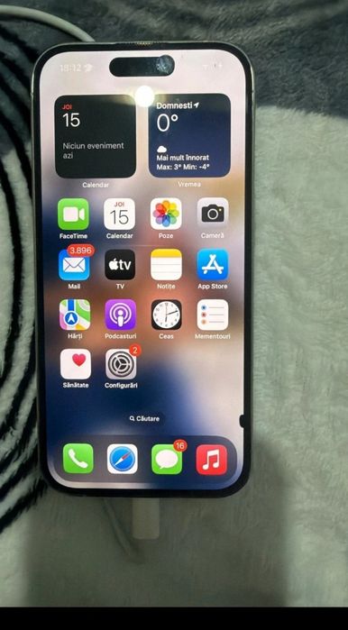 Vând iphone 14 pro