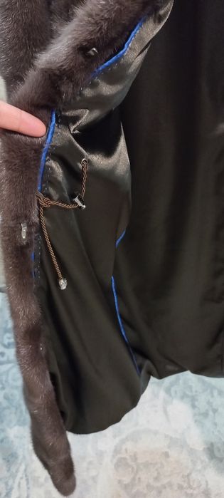 Продам норковую шубу