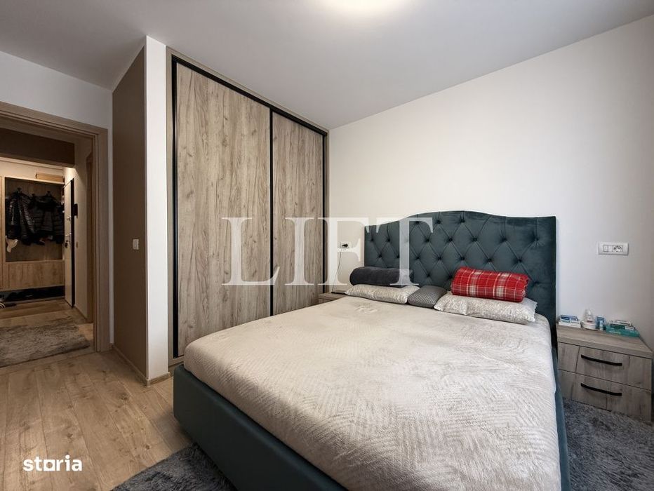 Apartament de 2 camere, decomandat, 54mp, Zona Tractorul