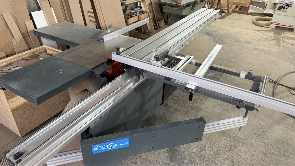 Форматно-Раскроечный столярный станок